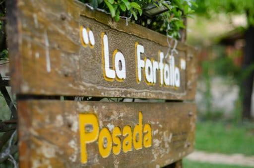 Hosteria La Farfalla Chos Malal Exterior foto